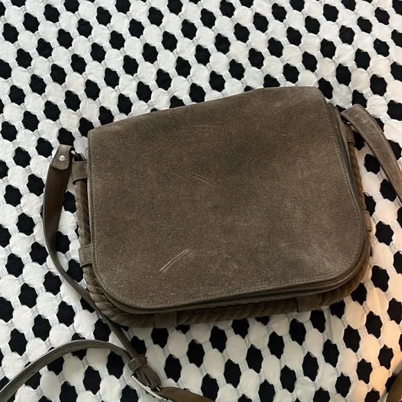 Jenni Kayne Large Suede Saddlebag - Picture 4 of 16